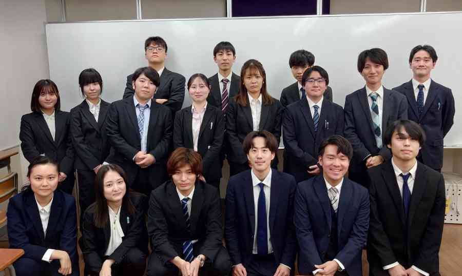 スタッフの画像